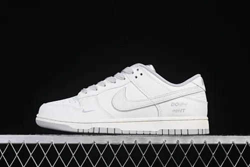 All categories Nk SB Dunk Series Nk SB Dunk Low High-end customized low-top sneakers Nike SB Dunk Low "Just Do It" Anniversary high-end customized low-top casual sneakers WG0508-046